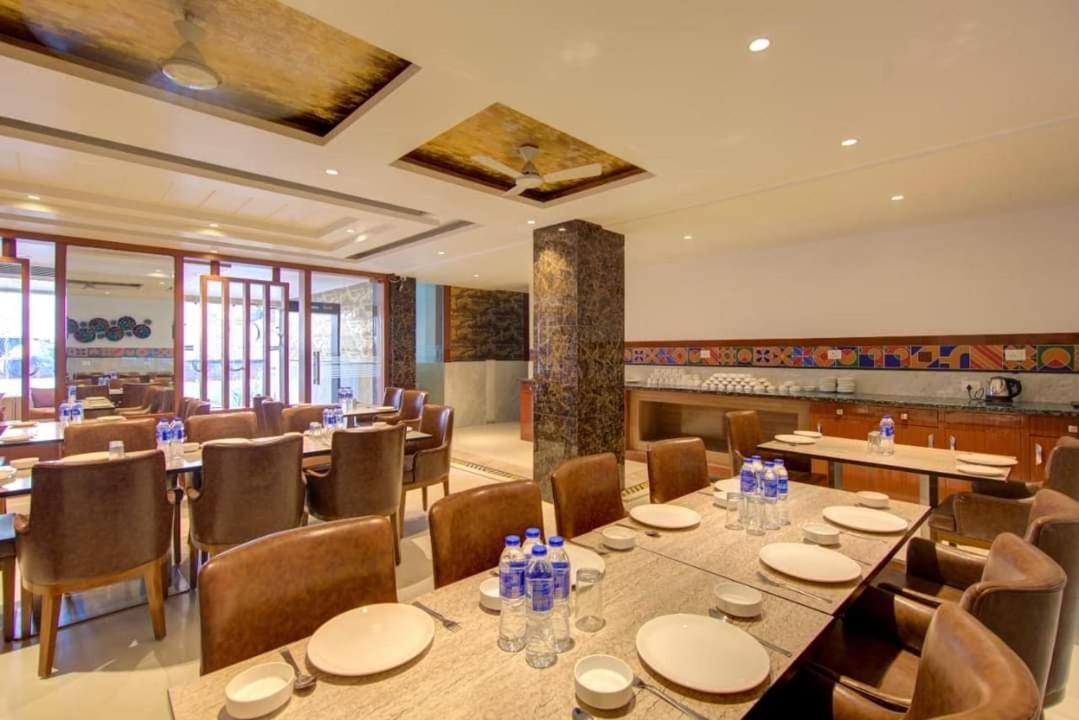 Hotel Salt And Rove New Delhi Aiport Exterior photo