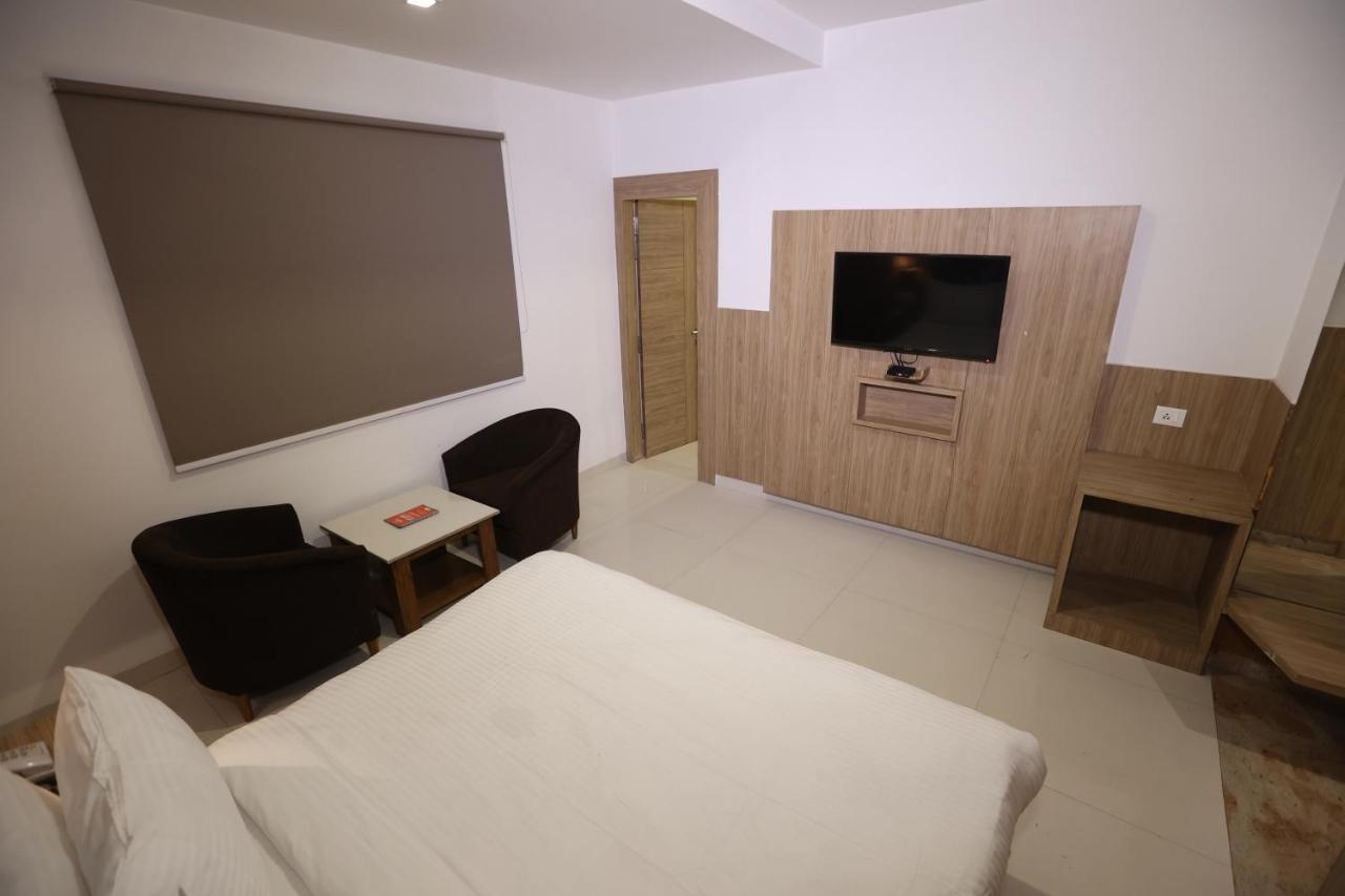Hotel Salt And Rove New Delhi Aiport Exterior photo